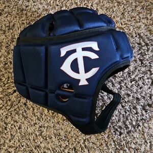 Large Navy Blue Protective Sports Helmet  Its Been Worn Once Or Twice